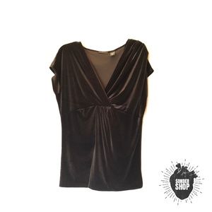 Holiday New York & Company Velvet Black Top